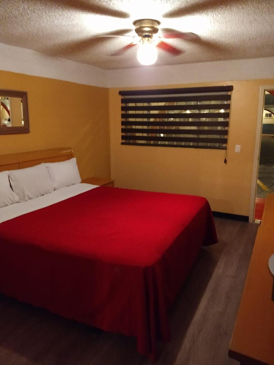 Hotel Boulevard Mexicali Exterior photo